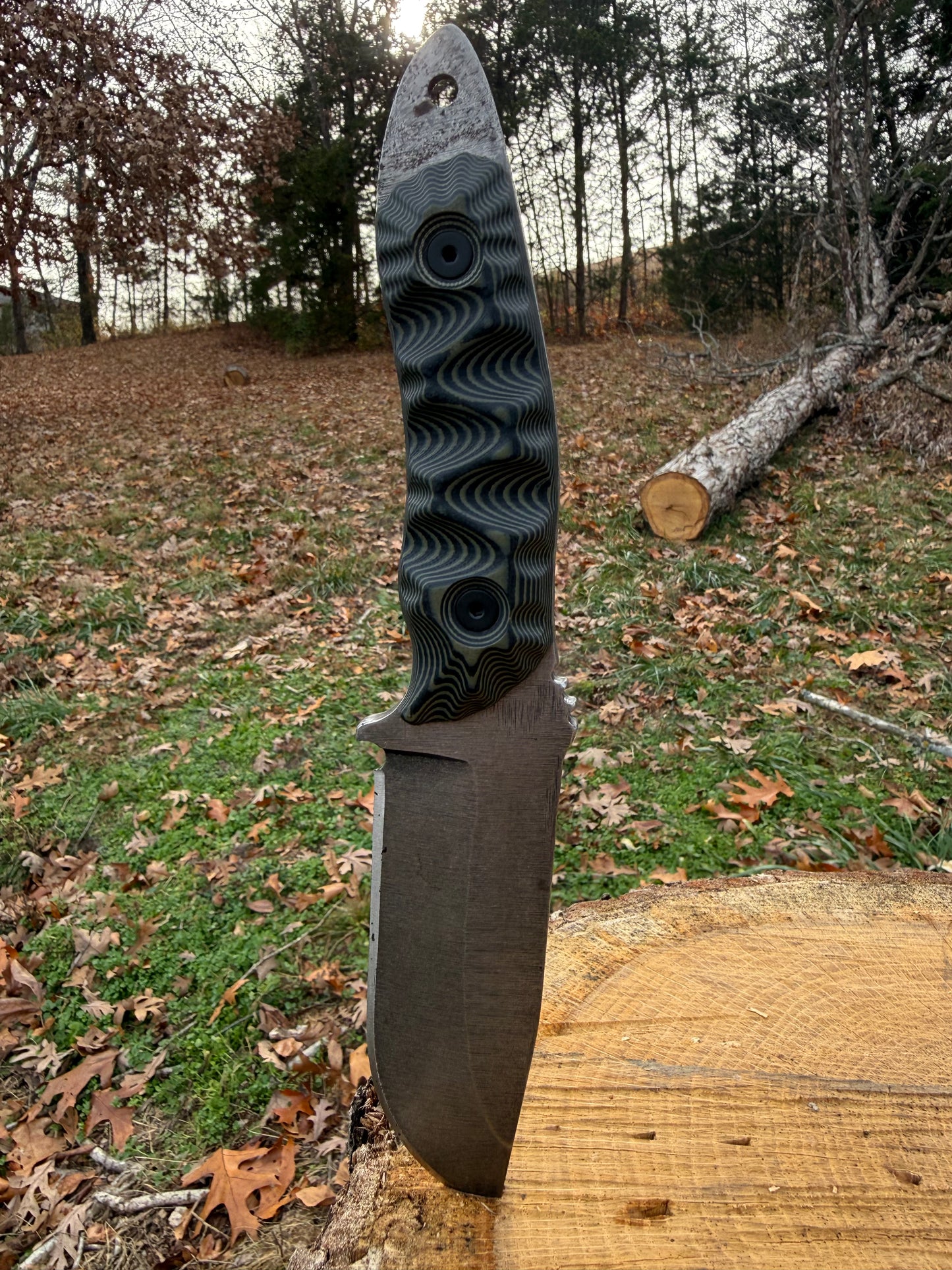 BREACHER Knife